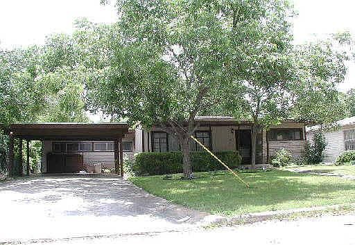 1st image of 106 IRIS ST