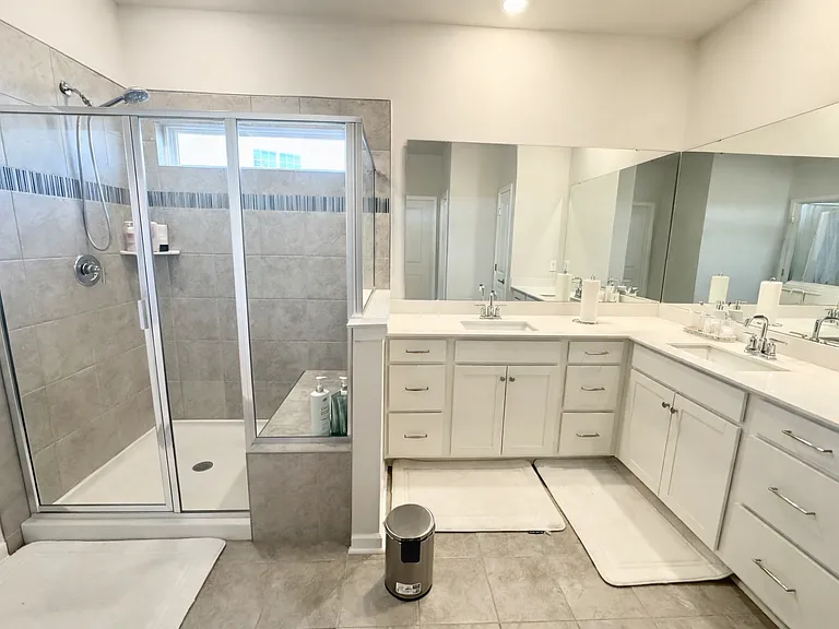 164 Somerset Ln — Photo 16