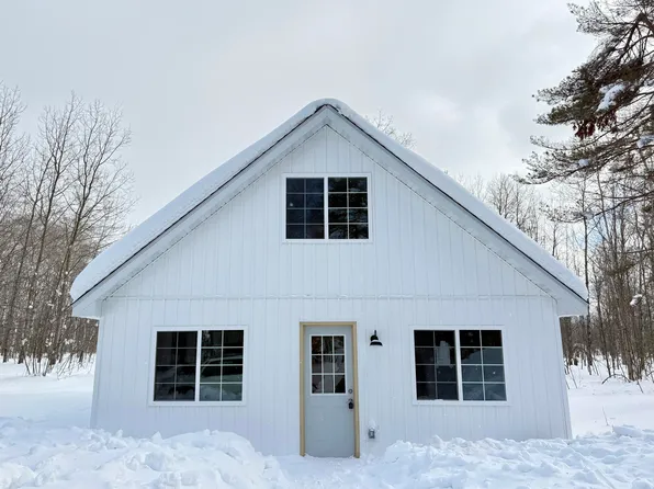 10704 Country Club Dr, Mancelona, MI 49659