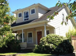 1733 NW 60th St, Seattle, WA 98107
