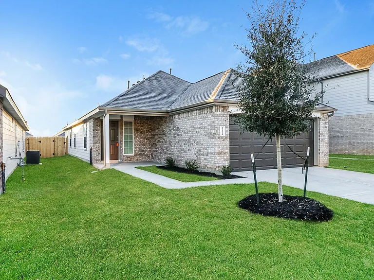 2134 Middle Ridge Dr — Photo 3