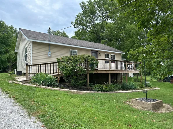 13517 N County Road 275 W, Roachdale, IN 46172