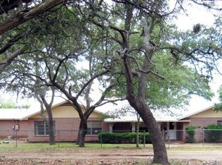 88 Oak Aly, Kerrville, TX 78028