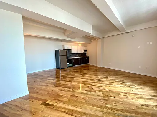 Rented by City Connections Realty | media 10