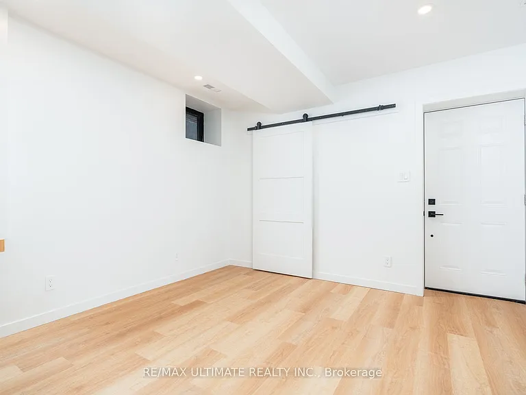 46 Rutland St #LOWER — Photo 8