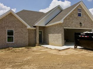 707 Old Bridger Rd, Jonesboro, AR 72401