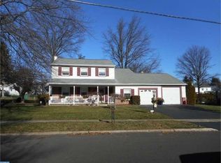 135 Windsor Ave, Southampton, PA 18966