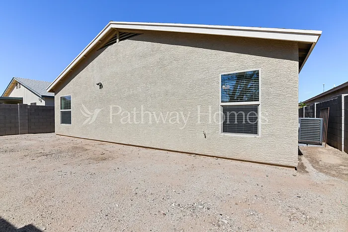 207 W Latona Rd — Photo 19