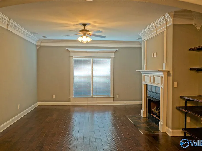 551 W Mossyleaf Dr — Photo 8