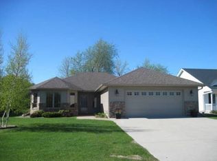 133 Cameo Ln, Mankato, MN 56001