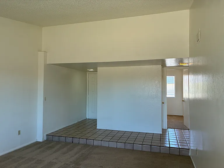 5915 W Tierra Buena Ln — Photo 6