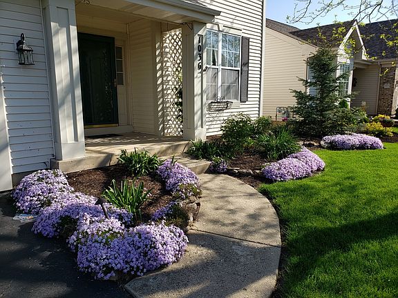 2nd image of 1036 Orchard Lake Dr