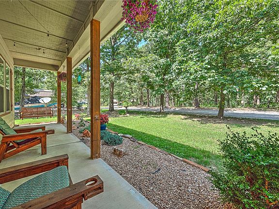 3rd image of 10475 Meadowlark Ln