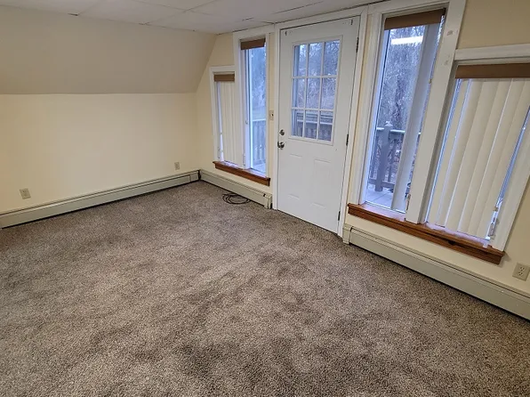 103 Perrin Ave APT 3, Shavertown, PA 18708