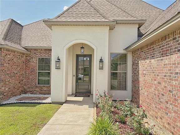 2nd image of 28599 Water Oak Loop