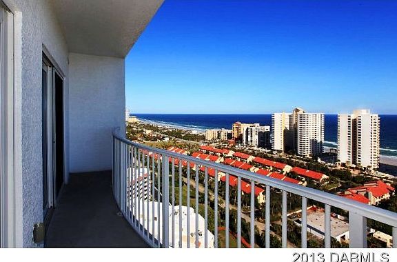 5th image of 2 Oceans Blvd #2007