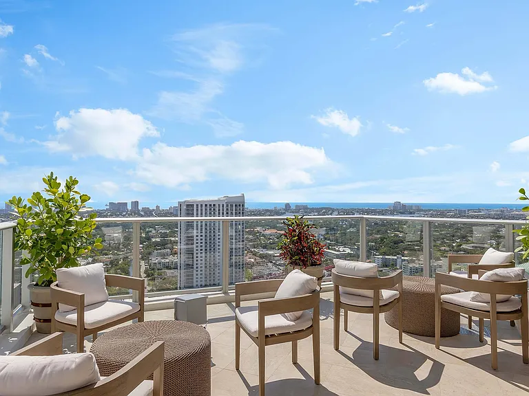 The Registry Las Olas — Photo 13