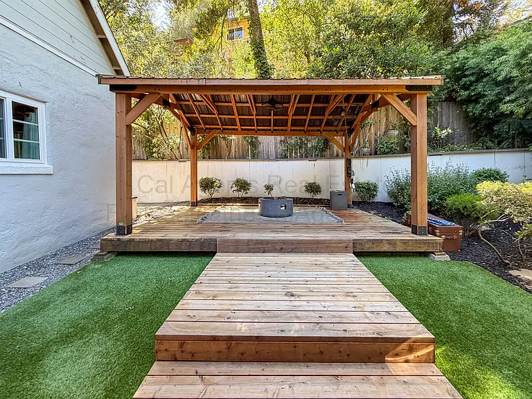 7352 Saroni Dr — Photo 19