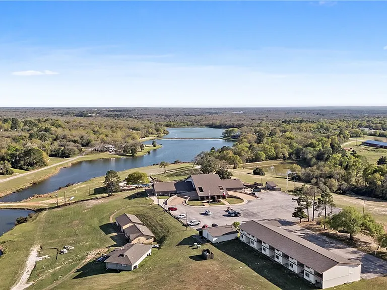 22 Golfview Dr — Photo 40