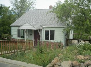 911 N 8th St, Klamath Falls, OR 97601