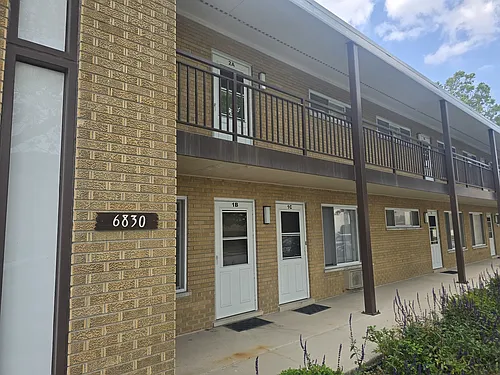 6830 N Ozark Ave #1C Photo 1