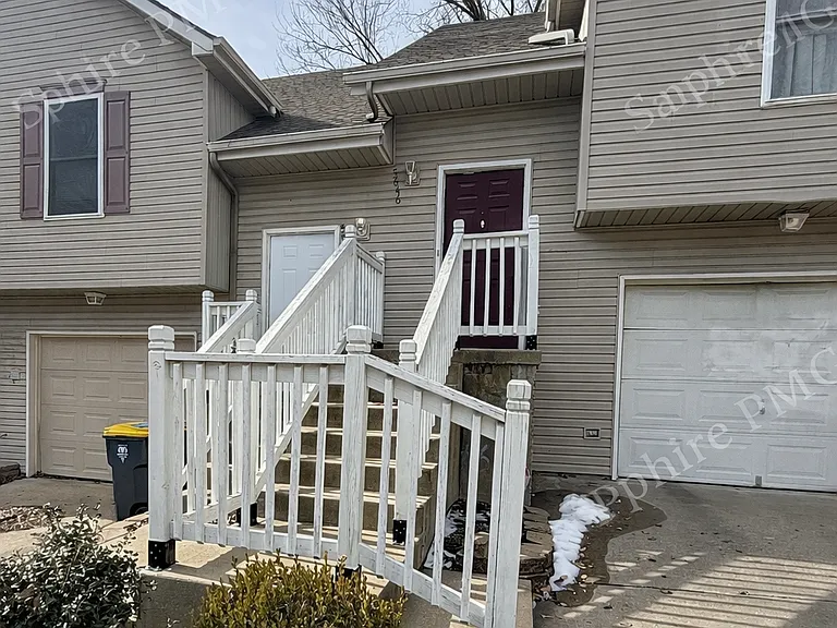 5644 N Anita Ave — Photo 2