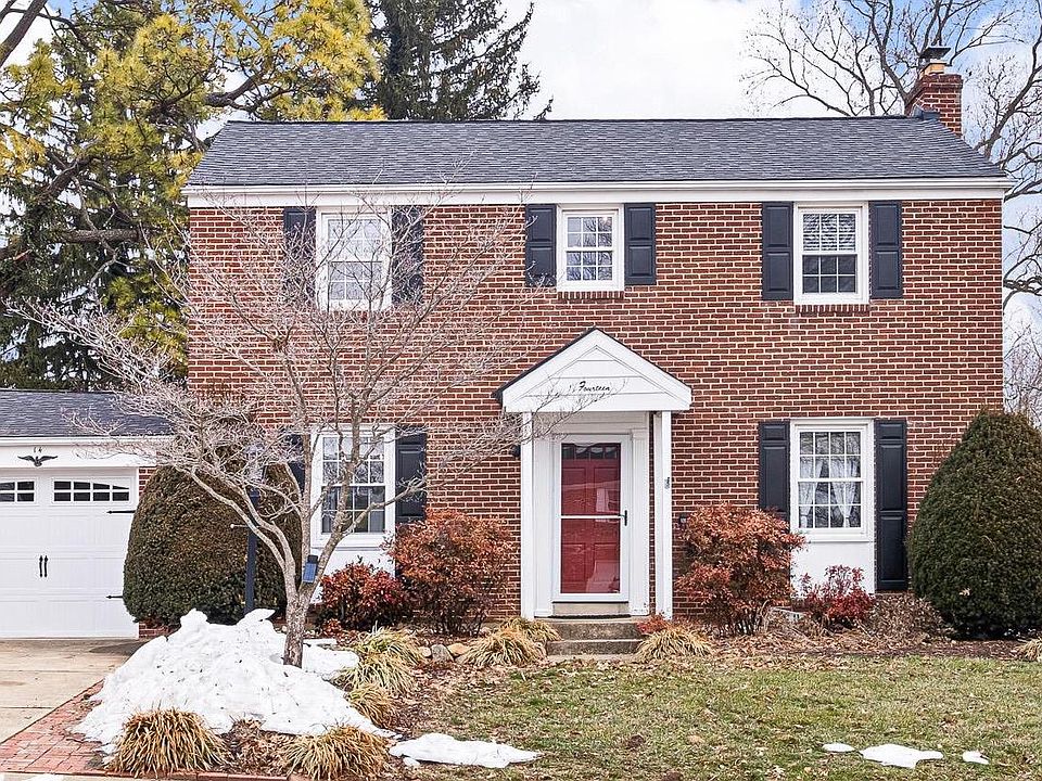 1st image of 14 S Dillwyn Rd