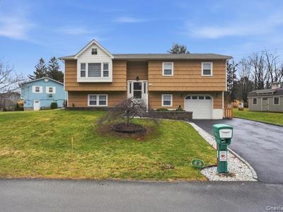 209 Summit Drive, New Windsor, NY, 12553