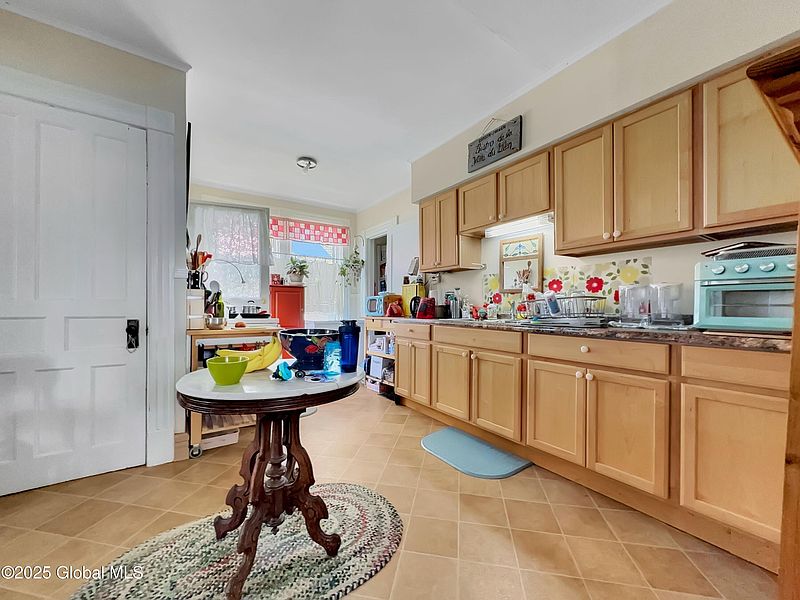 3rd image of 2 Ackley Street