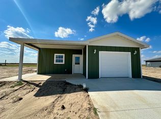 1505 N 1st St, Cimarron, KS 67835