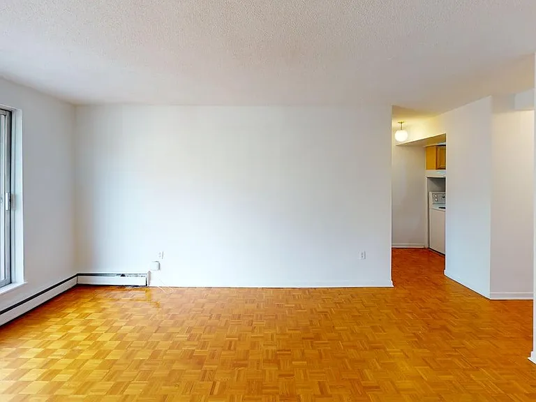 5713 Victoria Rd #507 — Photo 10
