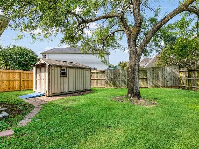 29927 Sunwillow Creek Dr — Photo 14