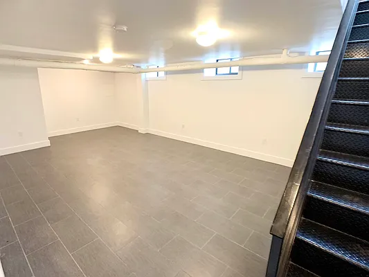 Rented by REAL New York | media 21