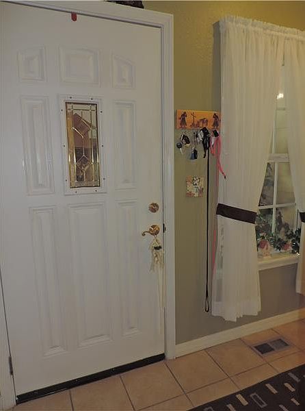 1st image of 3 Kempsey Ln