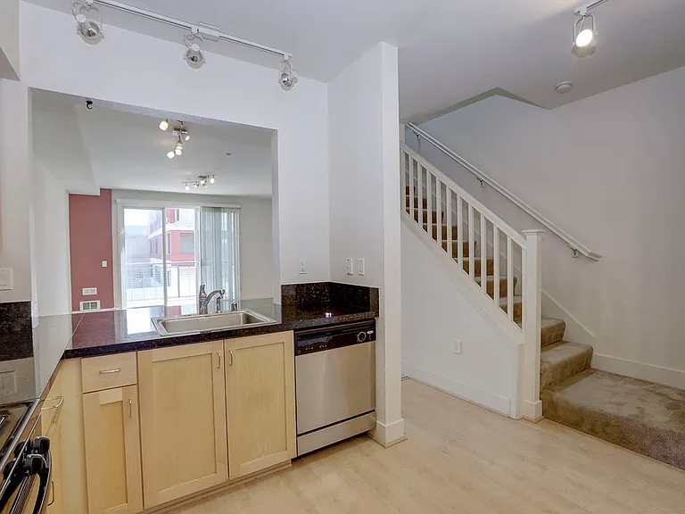 1574 Brunswig Ln #77 — Photo 12