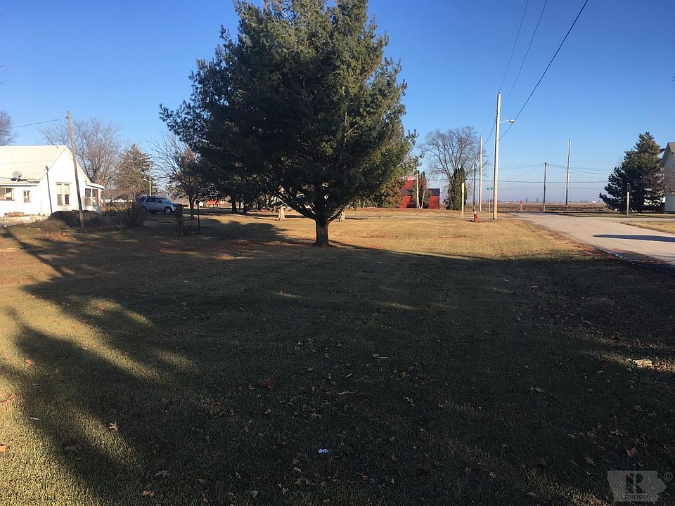 2nd image of 408 Iowa St