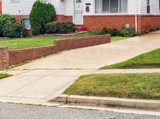 309 Ferndale Pl, Oxon Hill, MD 20745