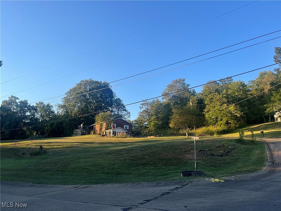 1st image of 0 Seneca Ln