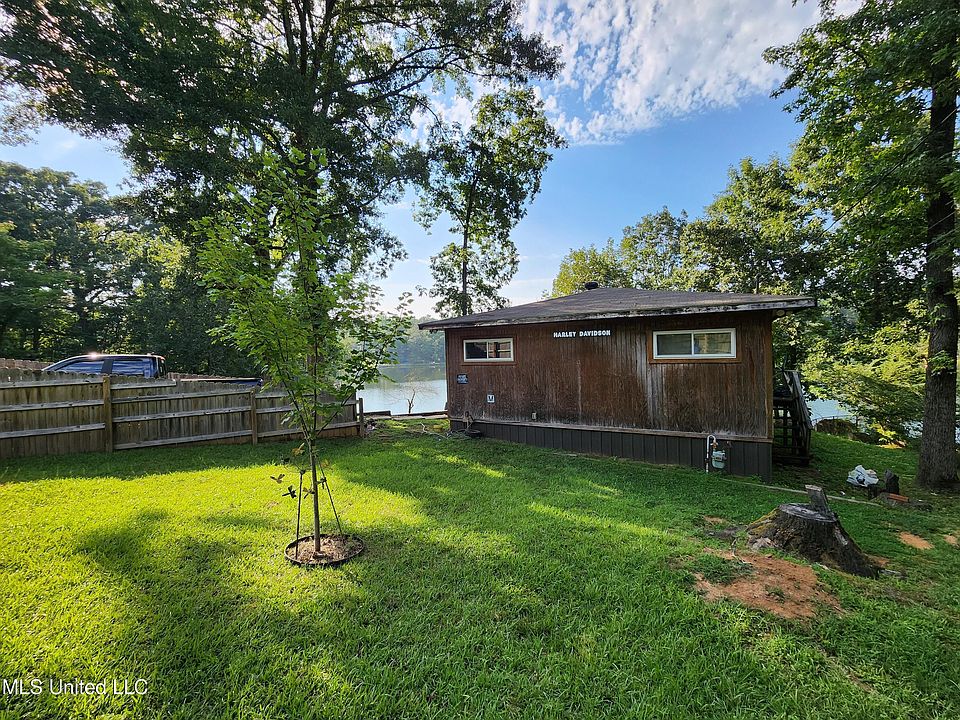 249 Lake Shore Dr, Potts Camp, MS 38659 Zillow