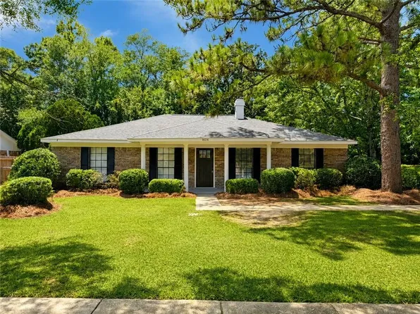 1604 Longwood Pl, Mobile, AL 36608