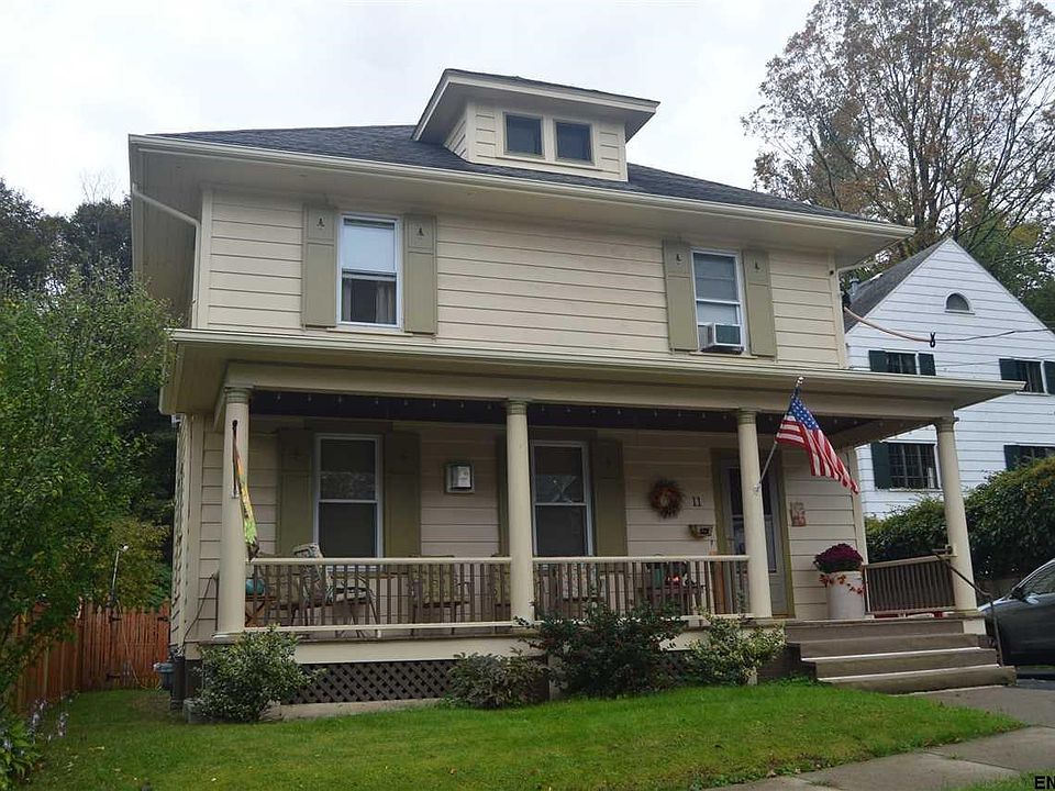 1st image of 11 Balsam Ave
