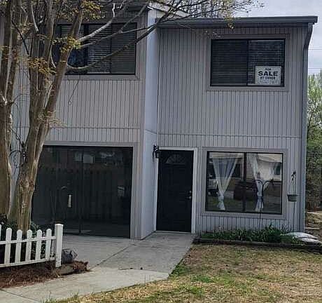 2nd image of 1500 Pine Log Rd NE APT C