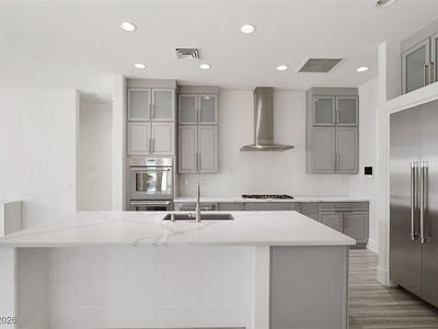 271 E Shelbourne Ave, Las Vegas, NV, 89123