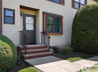 416 Wallace St, Edison, NJ 08817