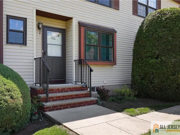 416 Wallace St, Edison, NJ 08817