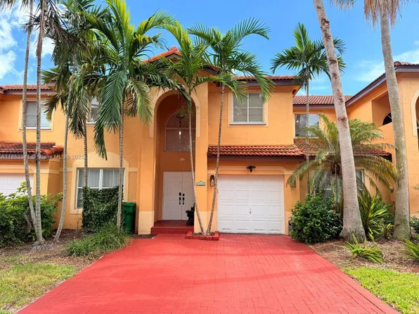 14064 S Forest Oak Cir, Davie, FL 33325