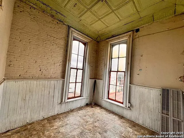 520 Davis Ave #B — Photo 10