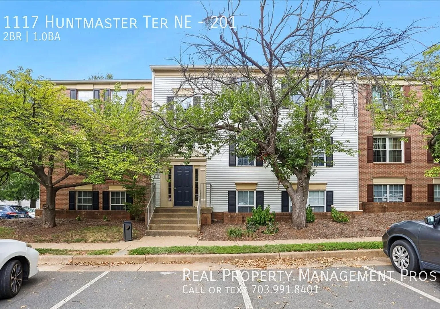 Nicely Maintained 2 Bedroom Condo In the Heart of Leesburg For Rent! — Photo 3