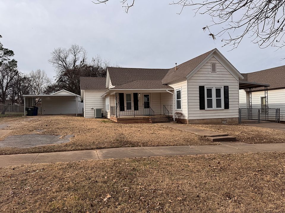 1st image of 910 S 6th St