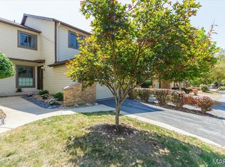 640 Painted Vista Dr, Ballwin, MO 63021